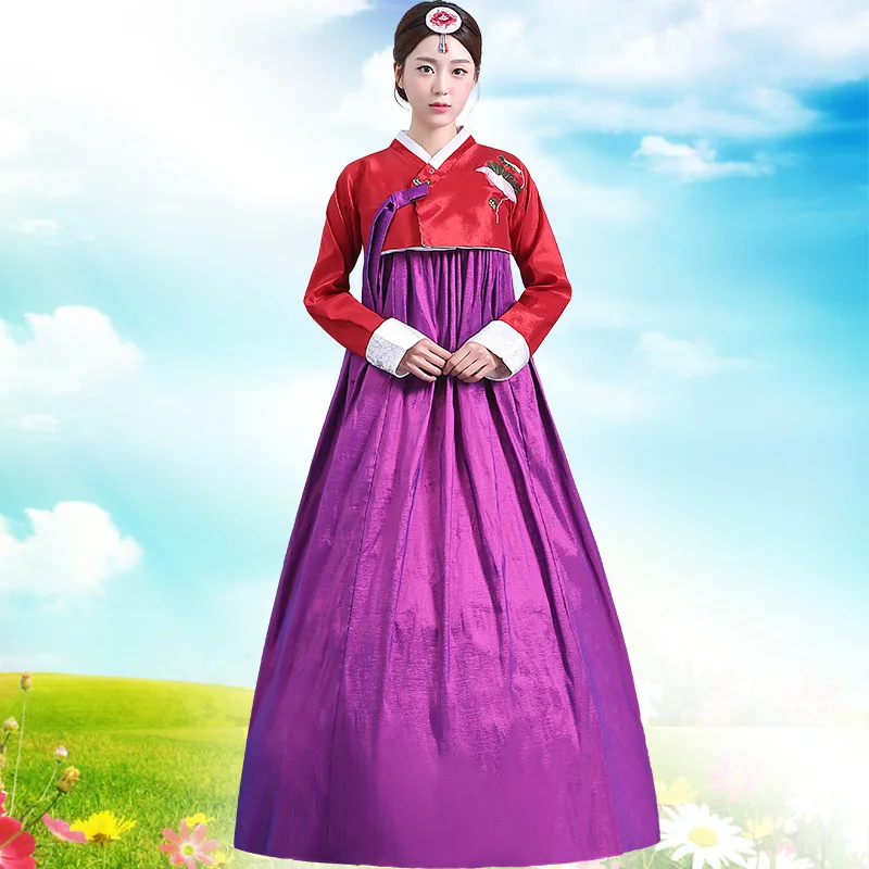 the traditional dressing of korean women Traditional clothing: women's hanbok is comprised the style of dress for the royal family and the eaves of the traditional korean. the traditional dressing of korean women Traditional clothing: women's hanbok is comprised the style of dress for the royal family and the eaves of the traditional korean.
