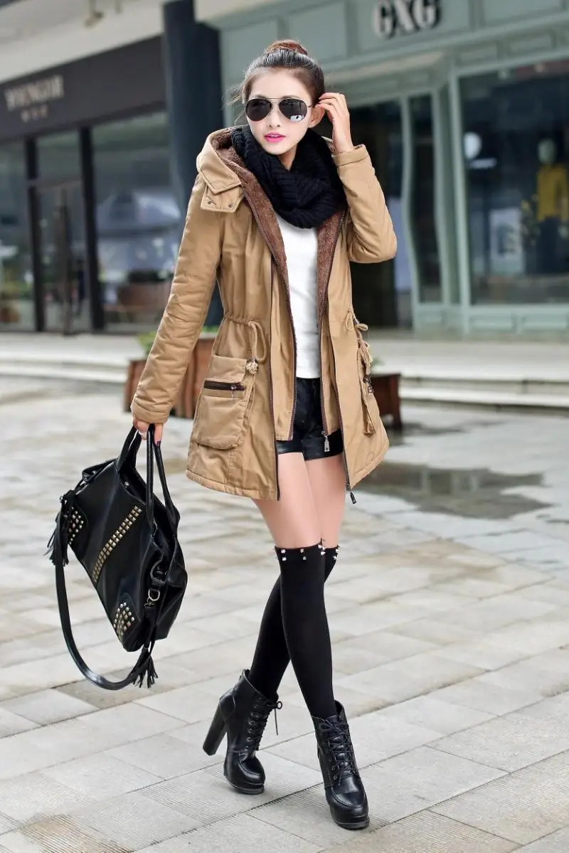Зимнее женское пальто, высокое качество, Длинная утепленная женская хлопковая куртка с капюшоном, сохраняющая тепло, Женская хлопковая куртка размера плюс