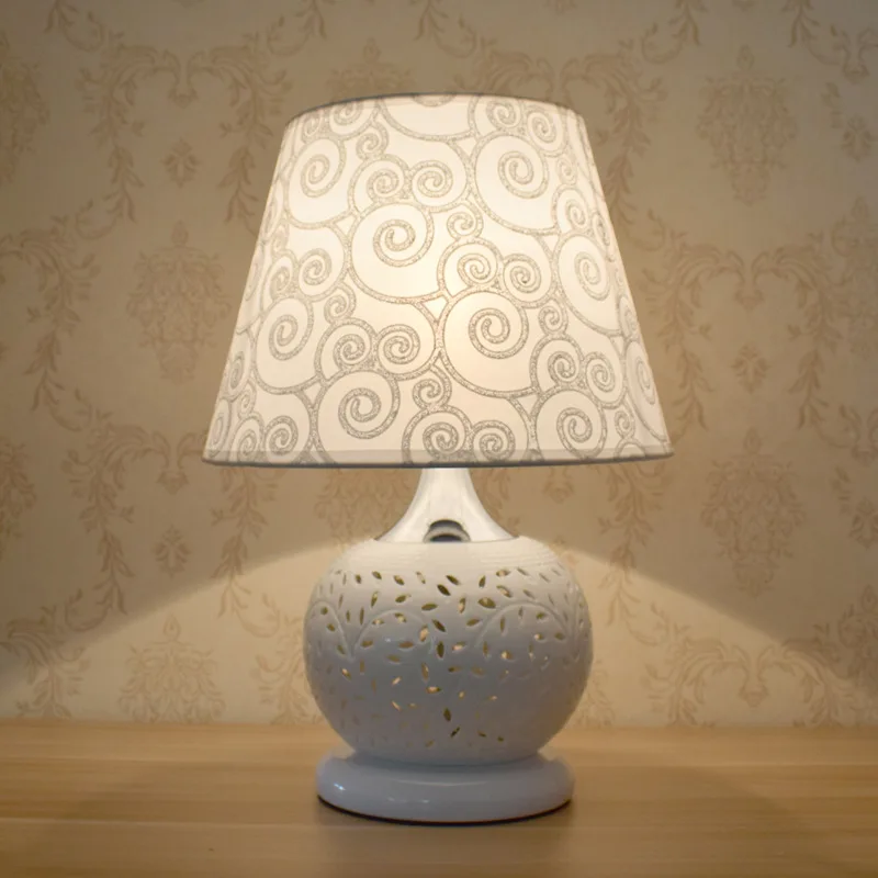 

TUDA 25X38cm Free Shipping White Ceramic Table Lamp Remote Control Adjustable Light Color Modulation Decoration Table Lamp E27
