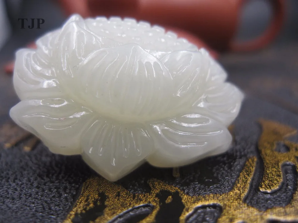 

natural carved Lotus HETIAN jade pendant China QINGYU green necklace pendants fine jewelry
