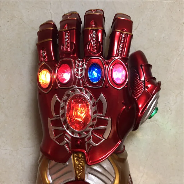 ディズニー　ライト付き グローブ　アイアンマン　サノス ディズニーライト付き グローブアイアンマンサノス