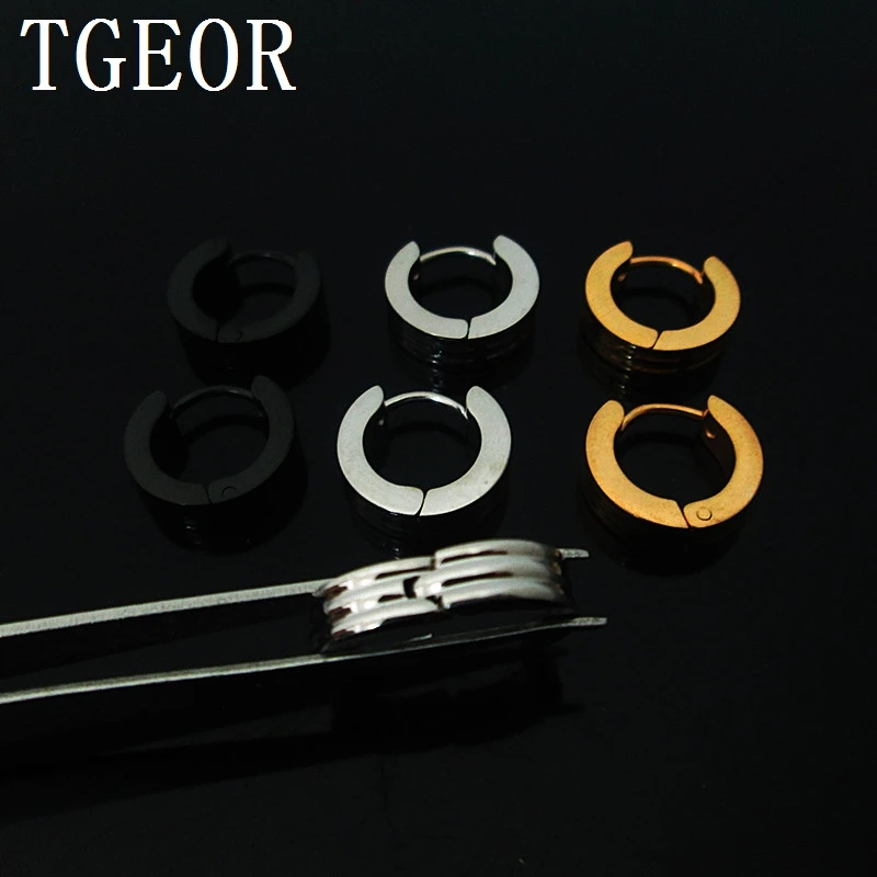 

Hot 30pcs surgical stainless steel Stripe lines Small hoop Backing 4*9mm silver fake Earring Free shipping