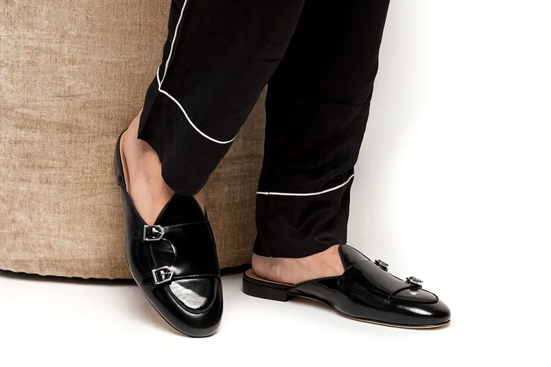 Мужские Винтажные повседневные туфли с острым носком, с двойной пряжкой и ремешком, расписные Мокасины, модные кожаные тапочки, цвет черный, синий