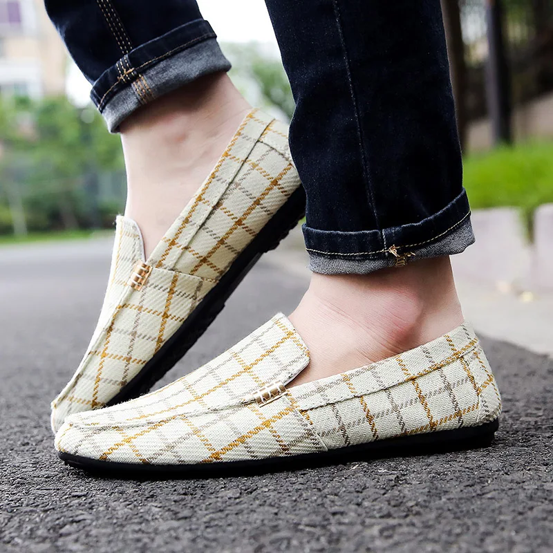 

2019 men's leather casual shoes men's lazy one pedal Korean version of the set of men's non-slip driving shoes