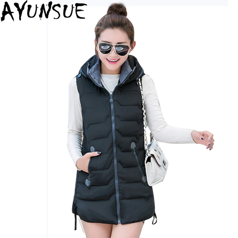 AYUNSUE/Новинка года; брендовые зимние женские жилеты; теплая хлопковая куртка с капюшоном; длинный зимний жилет; большие размеры; женская верхняя одежда; LX863