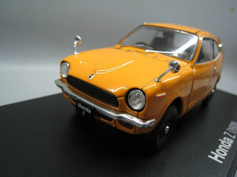 

IXO 1/24 Scale Car Model Toys JAPAN HONDA Z 1970 Diecast Metal Car Model Toy For Collection,Gift,Kids,Decoration