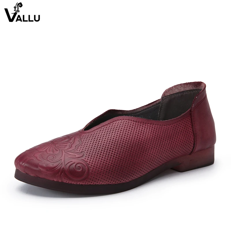 

Embossed Flower Shoes Woman 2018 Handmade Round Toe Genuine Leather Flat Shoes Lady Comfortable Fretwork Female Flats