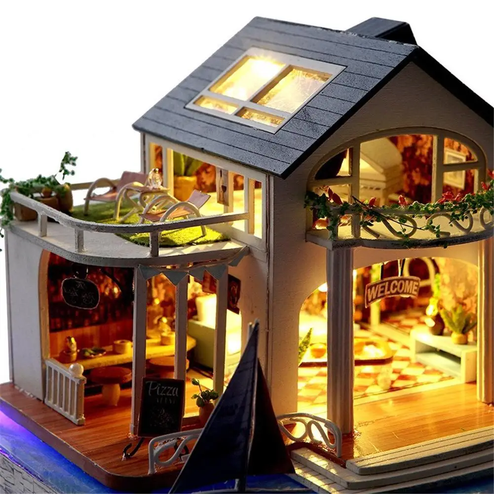 Hawaii Style Double-Story DIY Doll House New Furniture Wooden Miniature Doll Houses With Dust-proof Cover Handmade Craft Toys Hawaii Style Double-Story DIY Doll House New Furniture Wooden Miniature Doll Houses With Dust-proof Cover Handmade Craft Toys