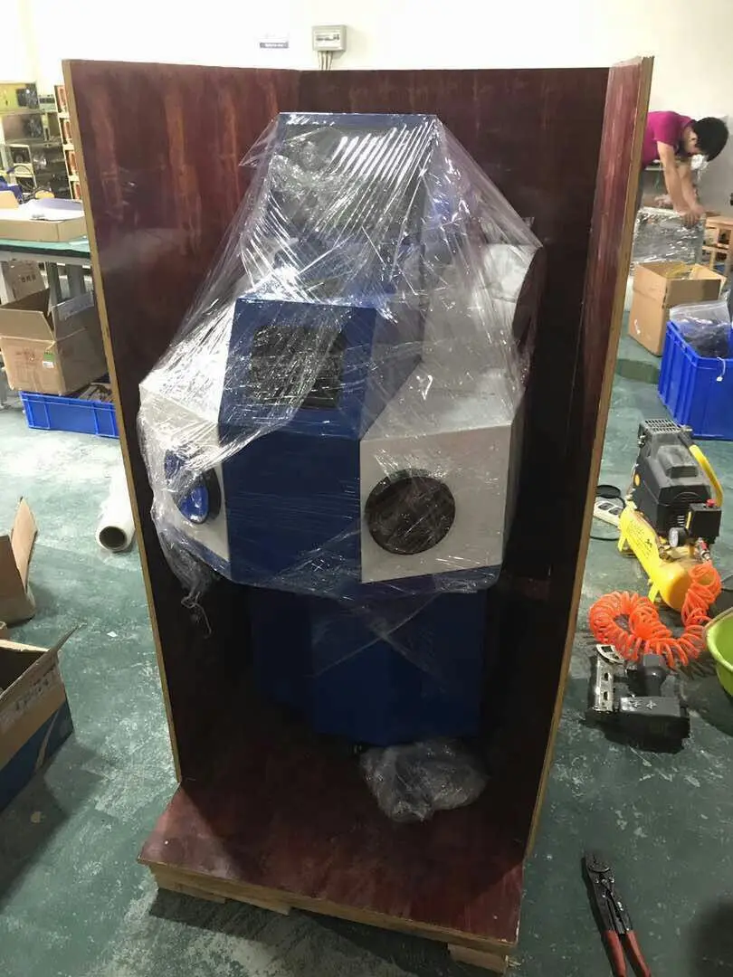 Wuhan BCXLASER 100W 150W 200W лазерный сварочный аппарат для ювелирных изделий продажи с