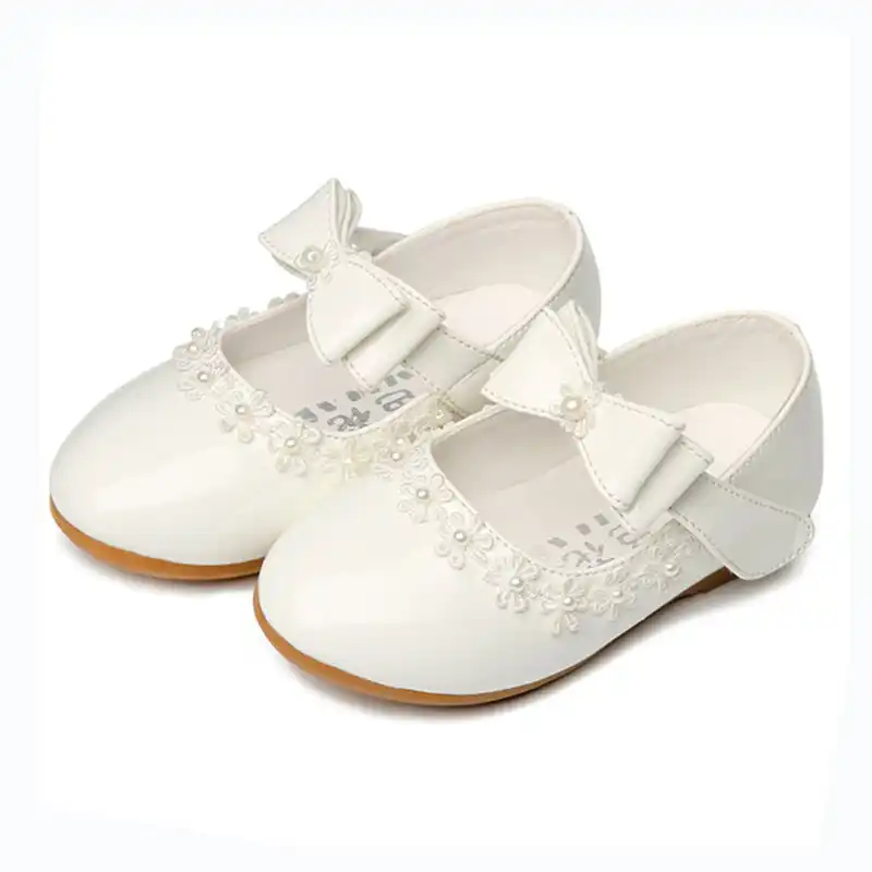 little girl white wedding shoes