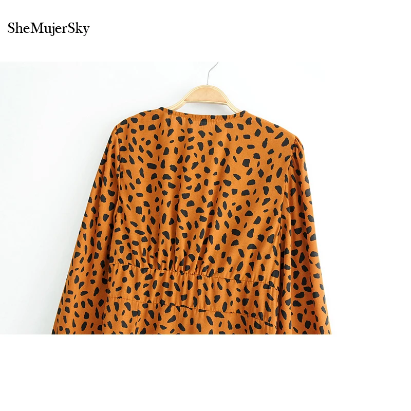 SheMujerSKy الخريف ليوبارد مصغرة اللباس طويلة الأكمام الخامس الرقبة خمر النساء فساتين الكشكشة تنحنح Bodycon