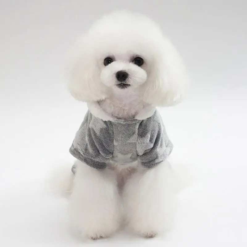 Осень-зима Pet ткань аксессуары домашних собак теплая одежда с плюшевыми шариками свитер четыре ноги милые пальто для малых и средних собак