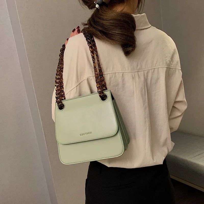 

Simple small square bag female 2019 new fashion small bag wild ladies chain shoulder Messenger bag
