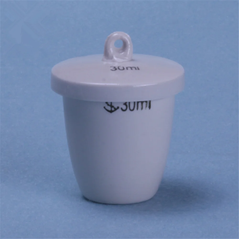1pcs Lab Porcelain Crucible with cover 5 300ML High temperature