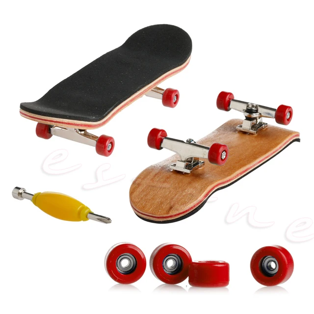 1Set Wooden Deck Fingerboard Skateboard Sport Games Kids Gift Maple Wood Set New A2UB 1