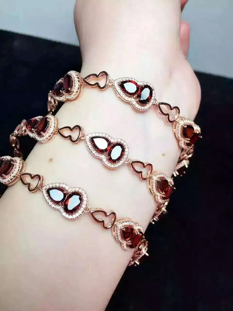Bracelet de pierres précieuses naturelles grenat rouge Bracelet de pierres précieuses naturelles 92