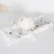 Новорожденных Кружевной Накидкой и шляпа набор Детские кружева детская шапочка, реквизит для фотосессий для маленьких Пеленальный мешочек Слои ткань