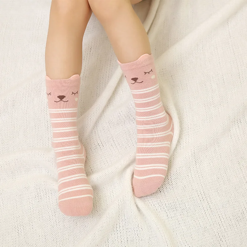 Осень-зима; популярные модели; милые детские носки-трубы с изображением животных