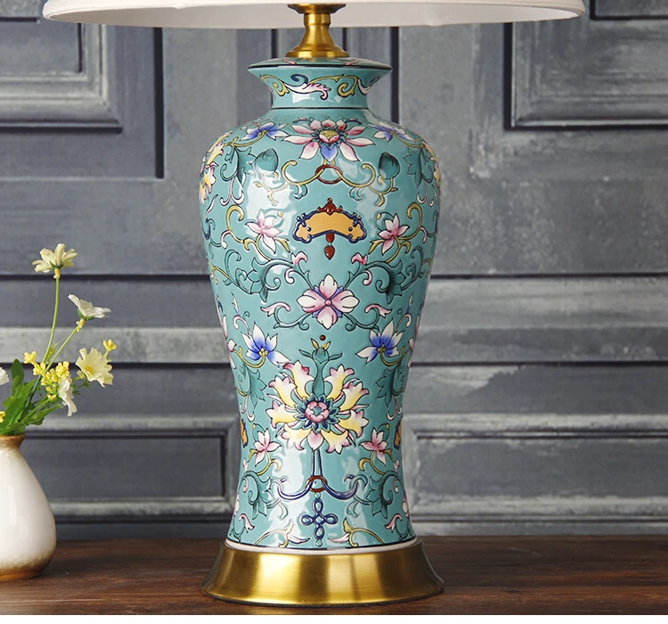 China Antique Living Room Vintage Table Lamp Porcelain Ceramic Table Lamp wedding decoration restaurant table lamp (6)