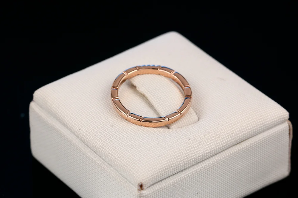 Простые элегантные трендовые кольца на палец для женщин и девочек цвета розового золота Круглые брендовые кольца с кубическим цирконием DWR493