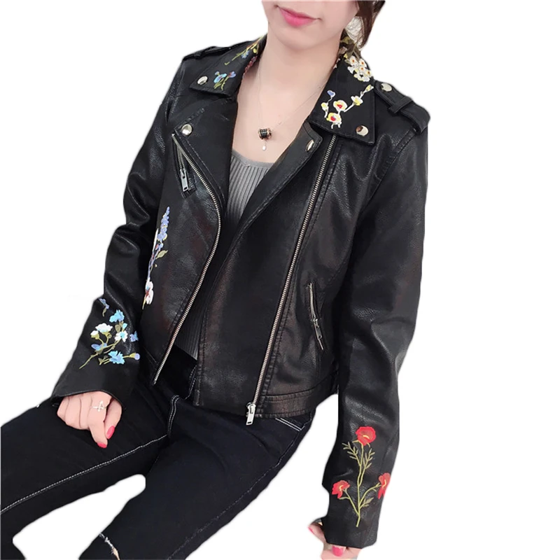

2018 Fashion Embroidered Pu Leather Jacket Women Lapel Black Motorcycle Outerwear Short Faux Leather Jacket Spring Coats A222