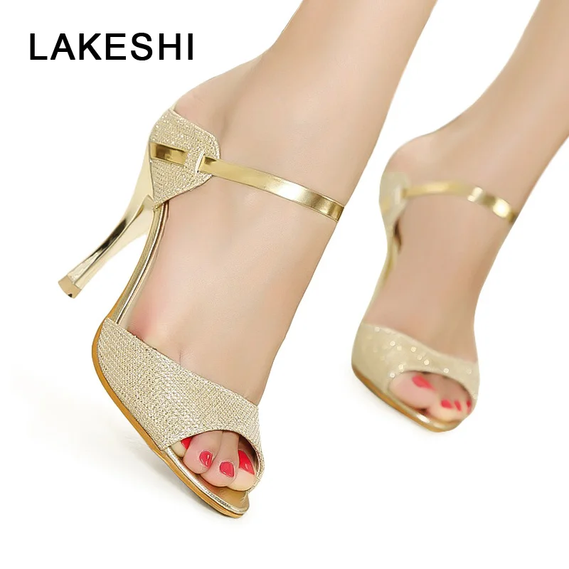 LAKESHI النساء الصنادل الصيف صندل كعب عالٍ زقزقة اصبع القدم النساء الكعب عارضة أحذية السيدات الذهب الفضة خنجر أحذية الزفاف