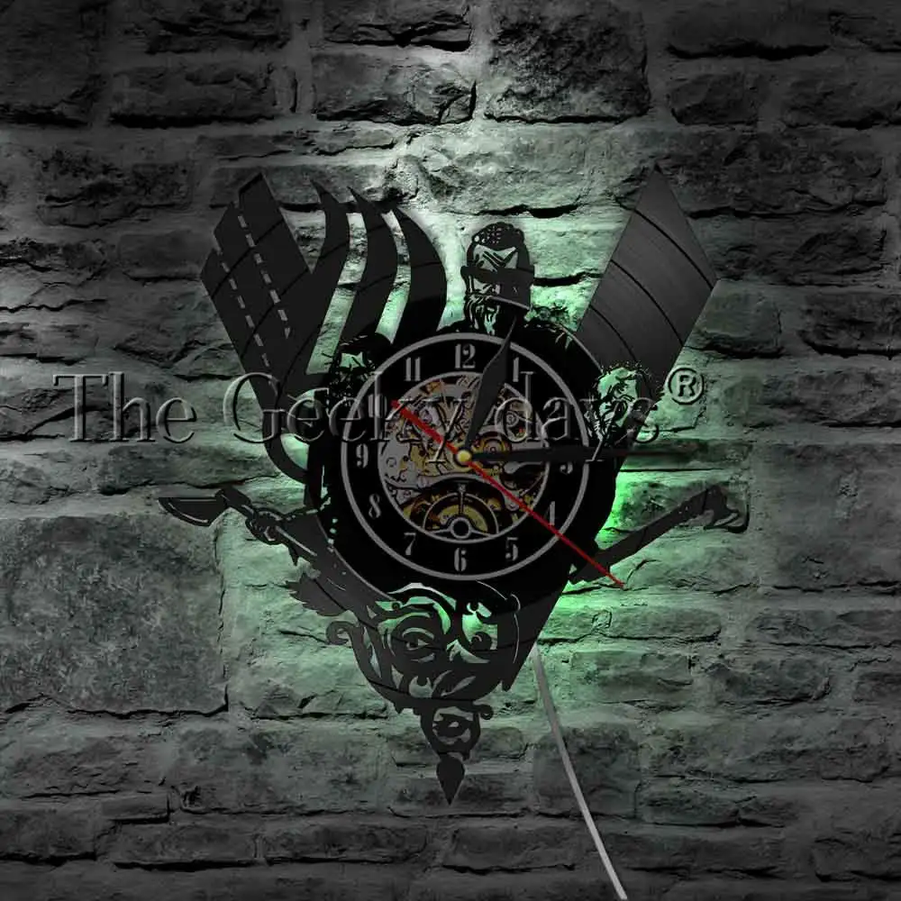 1 шт., старинный норвежский викинг, Винтажный дизайн, настенные часы с подсветкой, воин викингов, оружие, боевой топор, домашний декор, настенный художественный светодиодный светильник