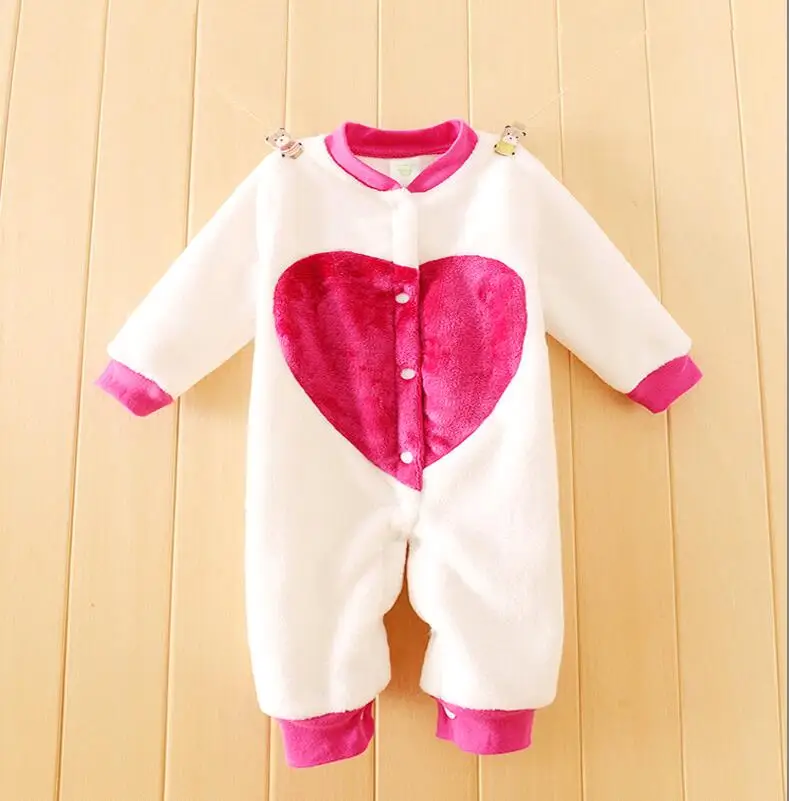 

New 2016 Autumn/Winter newborn Baby Rompers clothes Flannel long sleeved baby Boy Girl Baby Jumpsuit cute Love baby Clothing