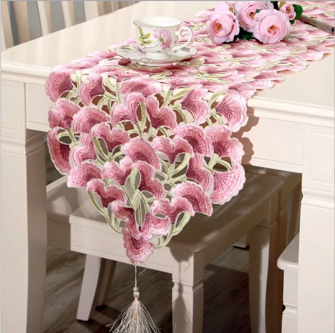 

High quality Gorgeous Polyester Embroidery Table Runner Embroidered Floral Red beige Table Cloth Table Runners Home Decor B34