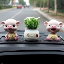 Качающаяся голова свинья, полимерные Автомобильные украшения, автомобильные интерьерные украшения, 1 шт., милые игрушки, Автомобильные украшения, аксессуары для автомобиля
