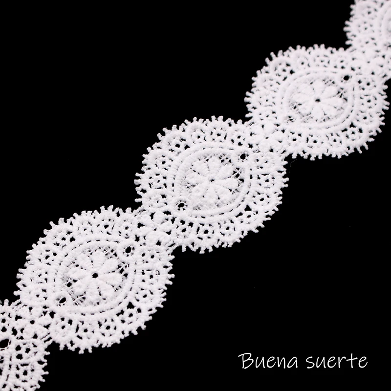 

Buena Suerte 2018 1/2 Yard Black/White 5cm Embroidered Net Lace Fabric Trim Ribbons DIY Sewing Handmade Craft Materials TM092