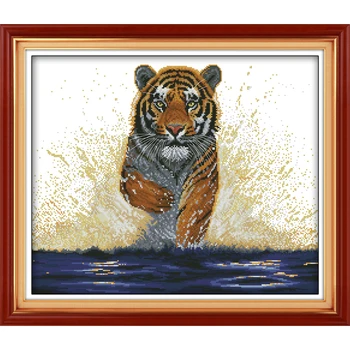

Everlasting love Christmas King back Chinese cross stitch kits Ecological cotton 11CT tiger cross-stitch with a printed pattern