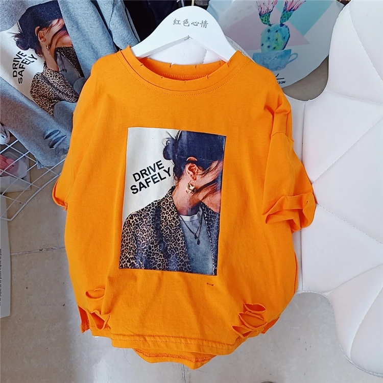 

2019 New Summer Item Girl Cool Print Hole T-shirt Three Colors