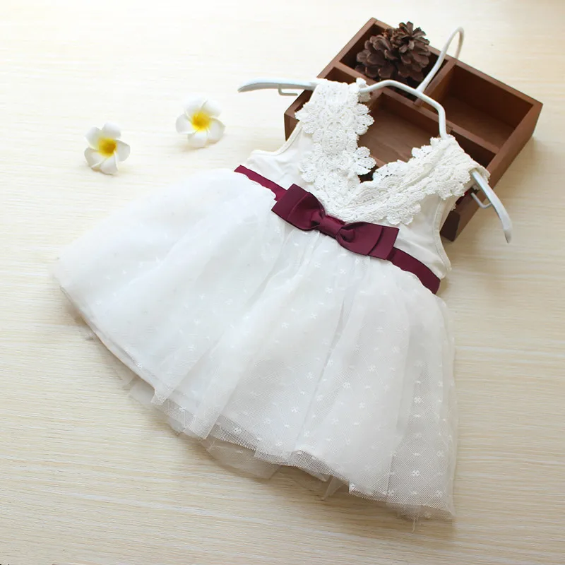 Розничная, новинка года, летнее кружевное платье принцессы с v-образным вырезом и бантом для новорожденных платье для маленьких девочек Милая одежда для малышей бальное платье, 3 цвета, zq109 - Цвет: White