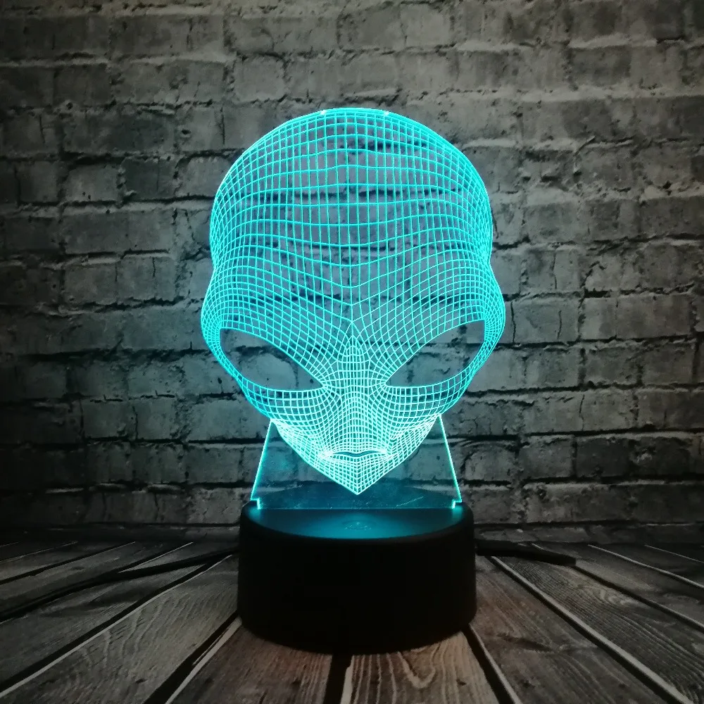Alien lamp. Лампа головой. ночник инопланетянин. голографическая голова. лампа alien.