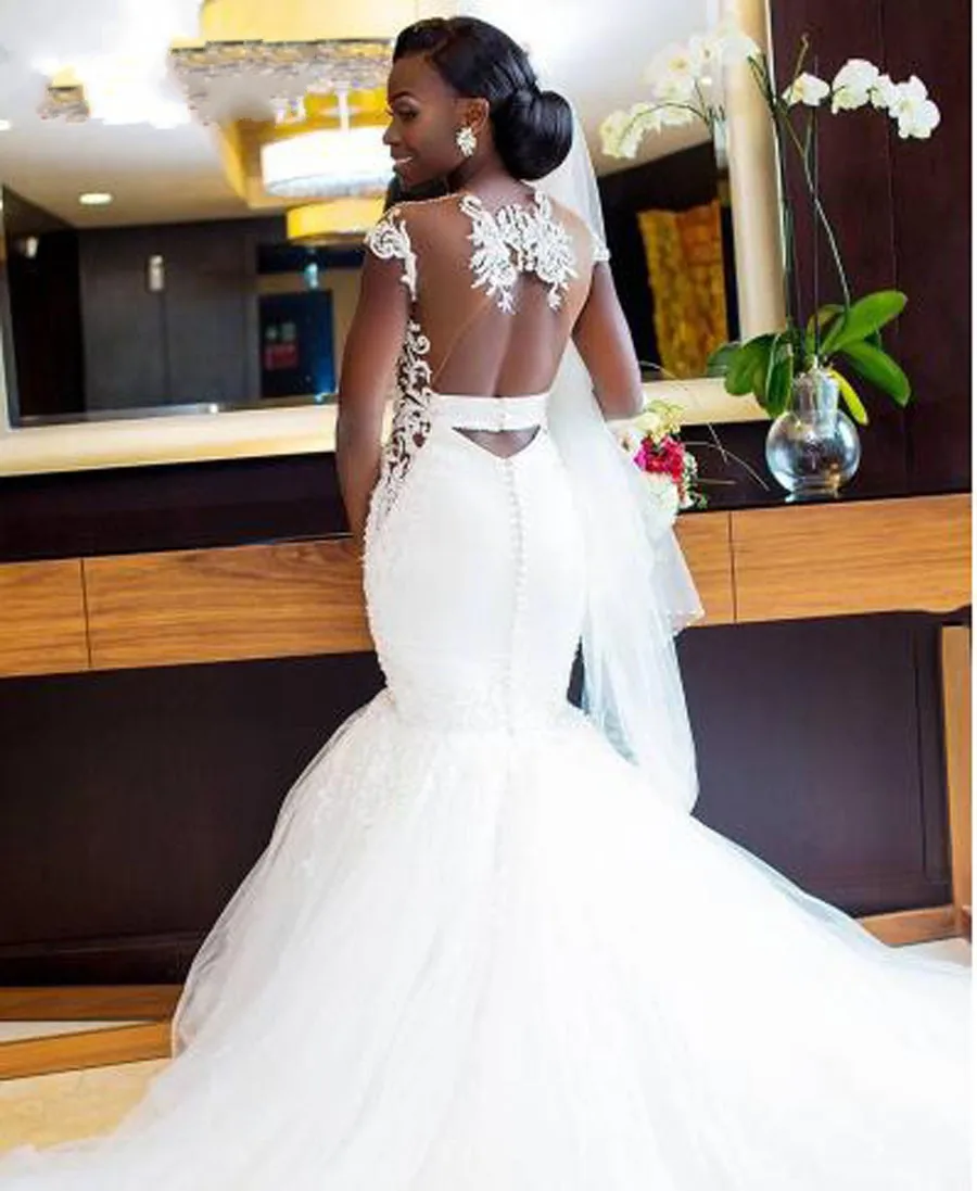 Irina Bridals с рукавом-крылышками и кружевными аппликациями, Замочная скважина на спине, черное свадебное платье русалки