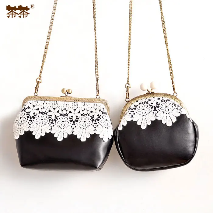 сумка из мешковины. модная сумка с кружевом. сумка с кружевом. сумочка джинсовая с кружевом. кружевная сумка.