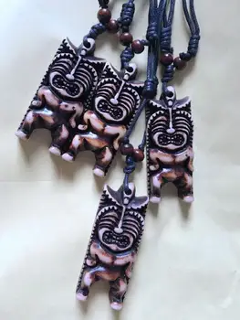 

FREE SHIPPING 12 pcs Yqtdmy rock carved totem fashion handmade design necklace