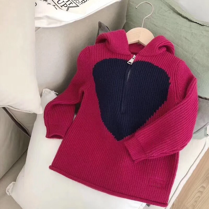 

brand 2018 autumn new baby toddler girls love heart embroidery long design knitted sweaters hooded zipper red cloth for child