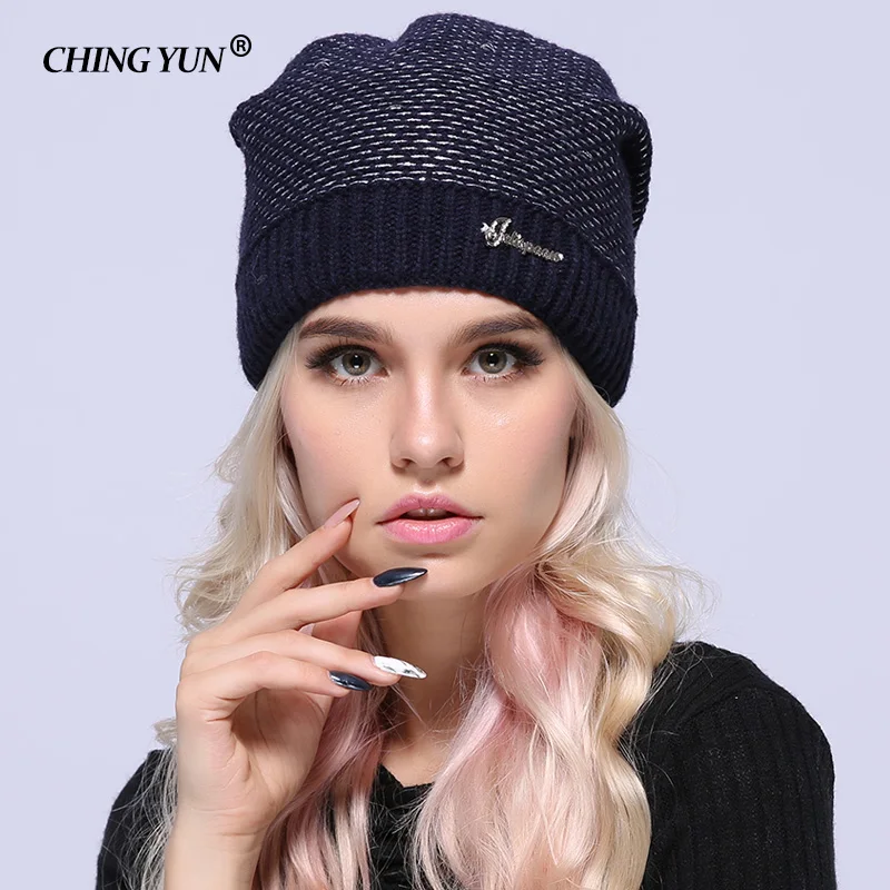Ceny Nowa zimowa kobieta dzianiny kapelusze pani ciepłe czapki diamentowe stałe grubsze dziewczyny złota nitka czapka śliczne wysokiej jakości wełny kapelusz damski nowy