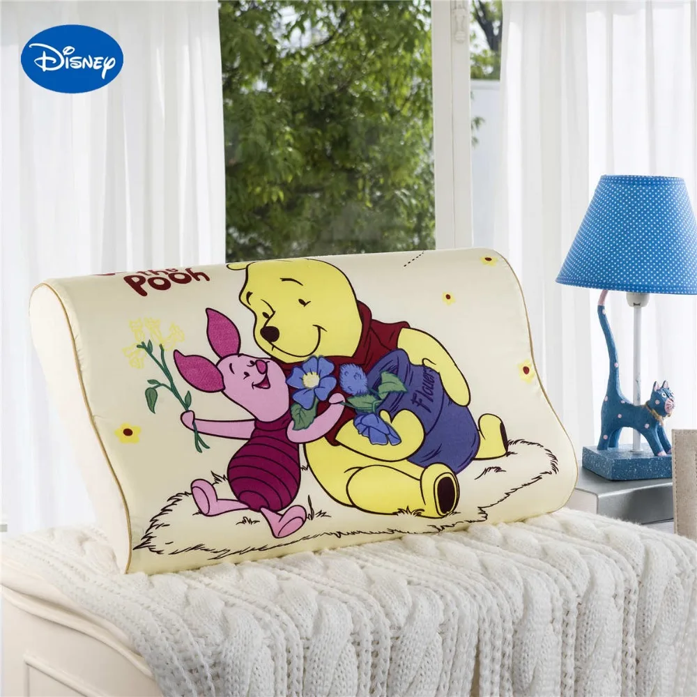 

Winnie the Pooh Piglet Cartoon Prints Memory Pillows 50x30cm Home Decor Children's Bedding Slow Rebound Wave Foam Sleeping Beige