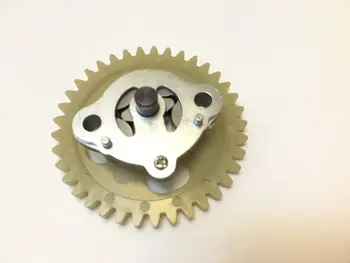 

NEW LINHAI YP250 ENGINE OIL PUMP AND DRIVE GEAR MAJESTY 250CC SCOOTER AND ATV 250CC-300CC