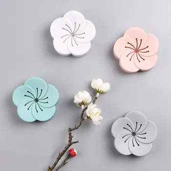 

Natural Fragrance Adhesive-type Wardrobe Aromatherapy Box Air Freshener For Home Car Bathroom Kitchen Cabinet Deodorant