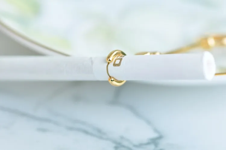 Скипетр дизайн элегантные женские курильщик мундштук кольцо(золотой, серебряный) тупой держатель для палец держатель для сигареты c111