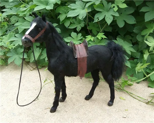Fancytrader Simulation 16 Scale Ferghana Horse Toy with Saddle Home Decoration Photograph Prop Great Rare Collection 3 Colors (7)