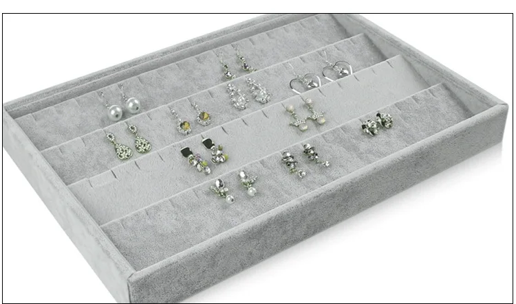 3362293615_856262699