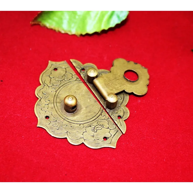 Antique Chinese Furniture Brass Flower Handle Lock Hasp Jewelry Wooden Box Locking Buckle Hasp Lock Latch,54*46mm,1 Set Antique Chinese Furniture Brass Flower Handle Lock Hasp Jewelry Wooden Box Locking Buckle Hasp Lock Latch,54*46mm,1 Set