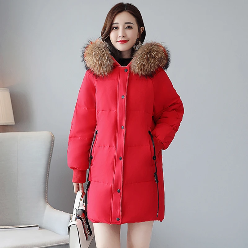 photo De Capuche Manteau Vers Parkas rouge Fourrure Blanc Col Grand Marque Femme Color À Chaud Canard Qualité Bas Veste Beige Duvet noir 2018 Mode Bonne Le D'hiver nN0wvm8