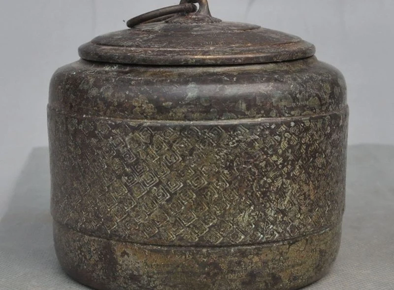 

Marked Old Chinese Dynasty pure bronze Copper Pot Tank Jar Crock Tea caddy
