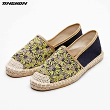 Модные Этнические повседневные Эспадрильи на плоской подошве; Новинка года; женские туфли с вышитыми подсолнухами без застежки; рыбацкие туфли с веревками